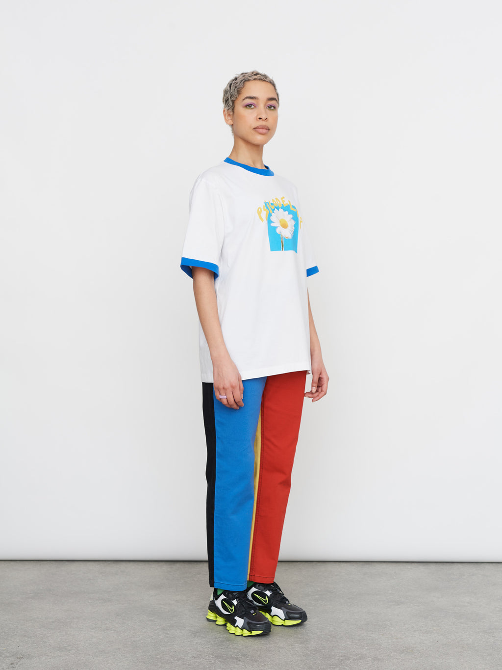 LO X David Méndez Alonso Psicodelia Flower Ringer T-Shirt