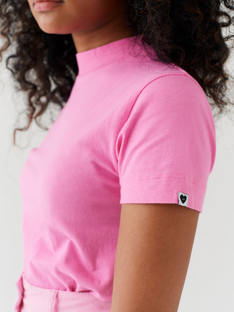 LO Fitted Tee - Pink – Lazy Oaf